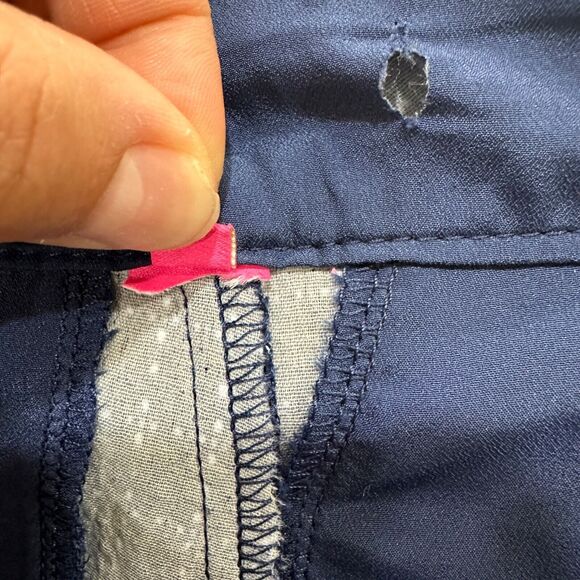 Lilly Pulitzer Gretchen High Rise Tweed Shorts Womens 2 Navy Blue Check - Picture 6 of 9